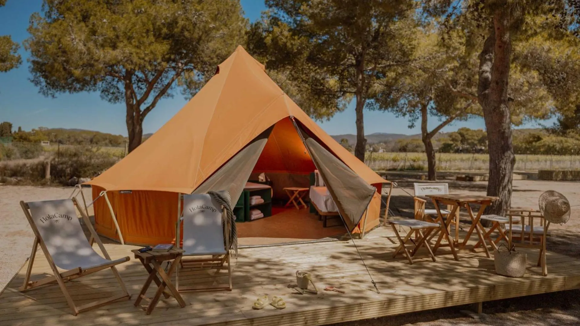 Holacamp Barcelona Gava Spain